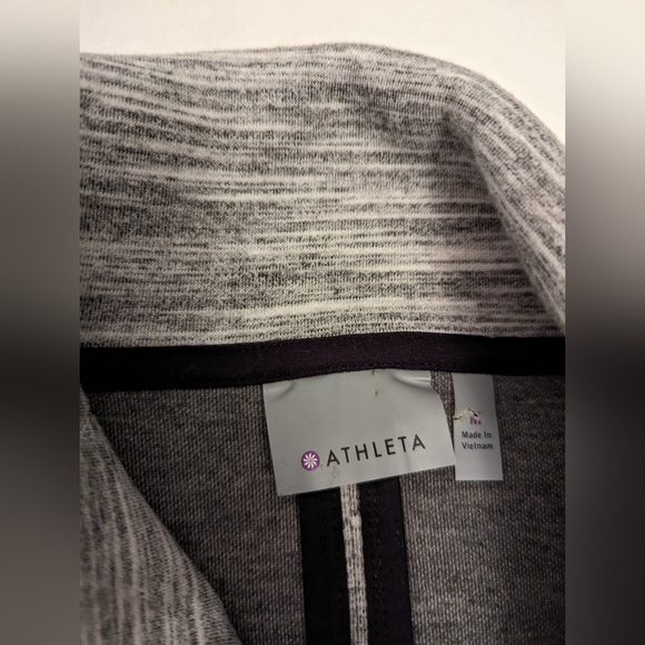 Athleta jacket zip up - Picture 2 of 6